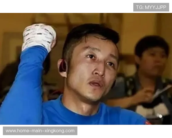 邹市明坚持每堂课后复盘训练日志